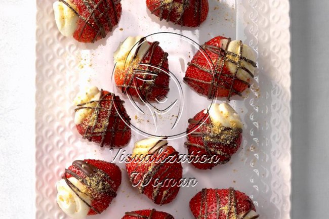 Strawberry Cheesecake Bites