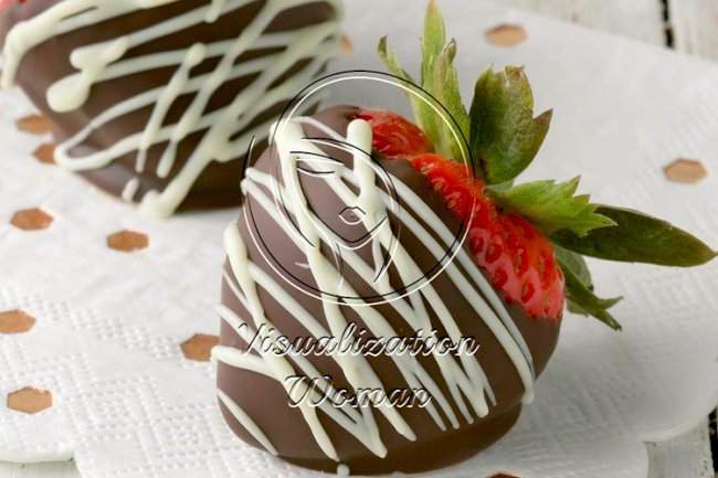 Chocolate-Dipped Strawberries