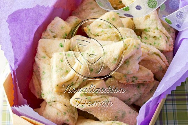 Sour Cream Twists