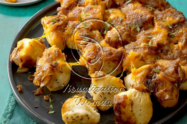 Cheesy Caramelized Onion Skillet Bread