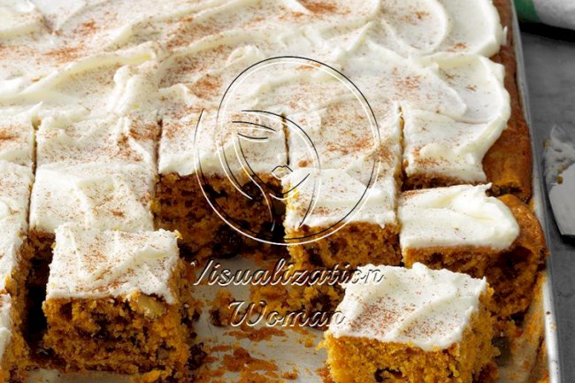 Fluffy Raisin Pumpkin Bars