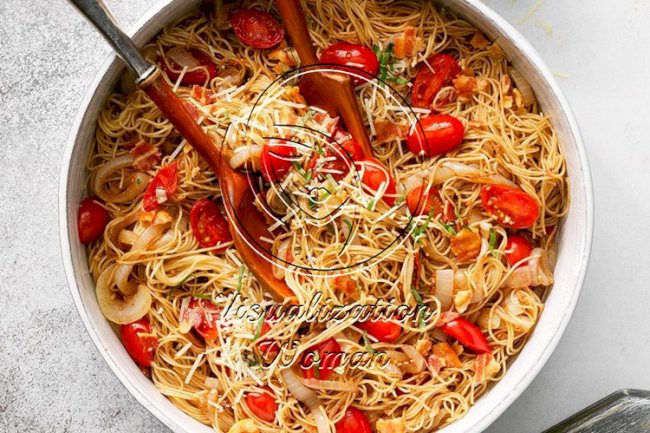 Caramelized Onion & Garlic Pasta