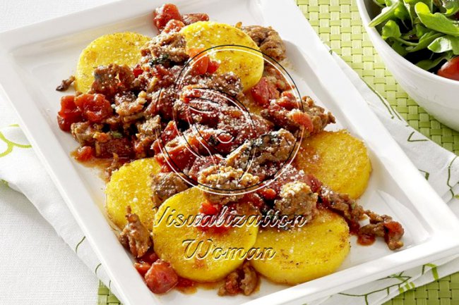 Polenta Rounds with Sausage Ragout