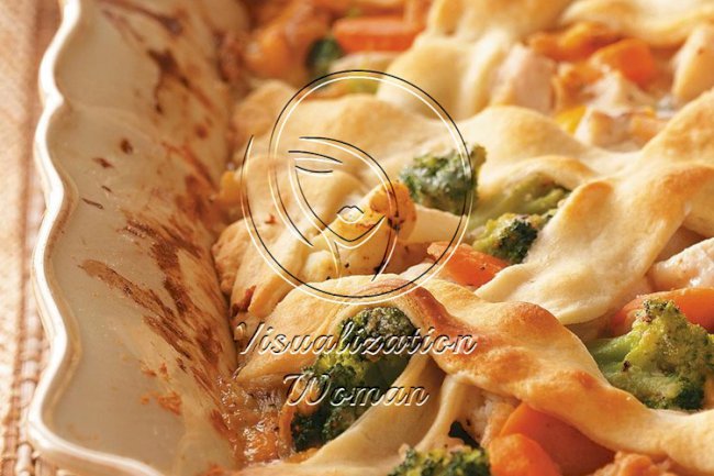 Lattice-Top Chicken Stew