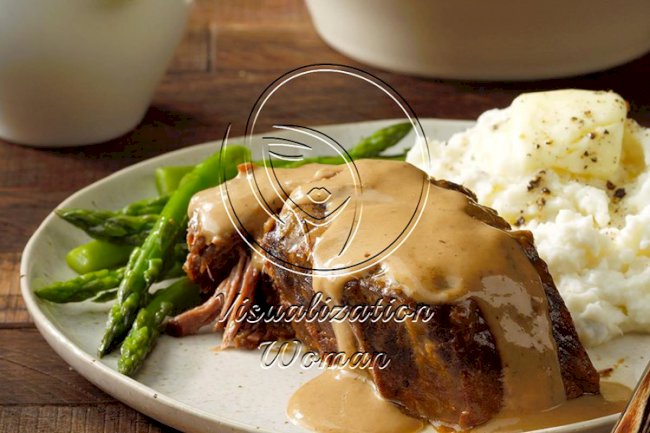 Beef in Mushroom Gravy