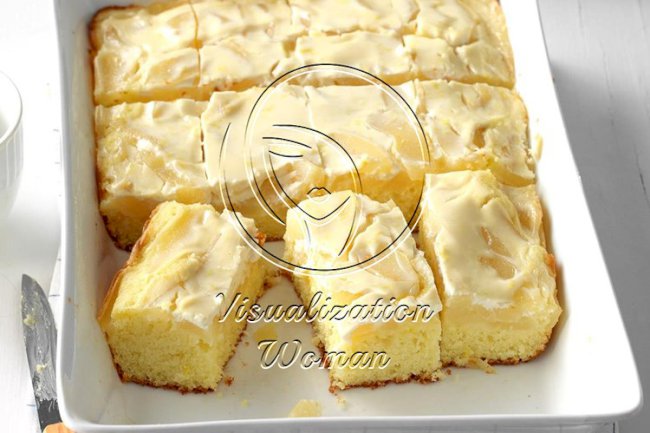 Pear Cake with Sour Cream Topping