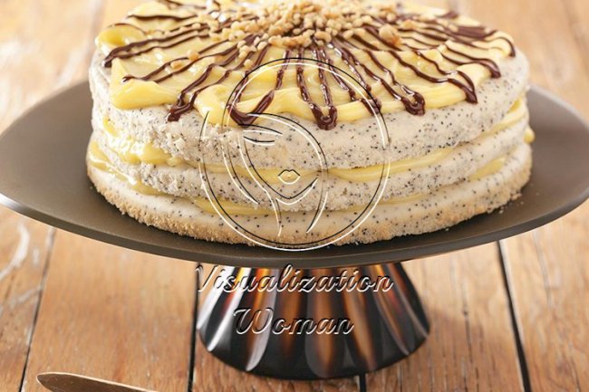 Old-Fashioned Poppy Seed Torte