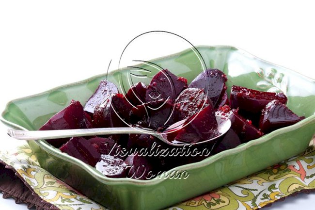 Pomegranate Glazed Beets