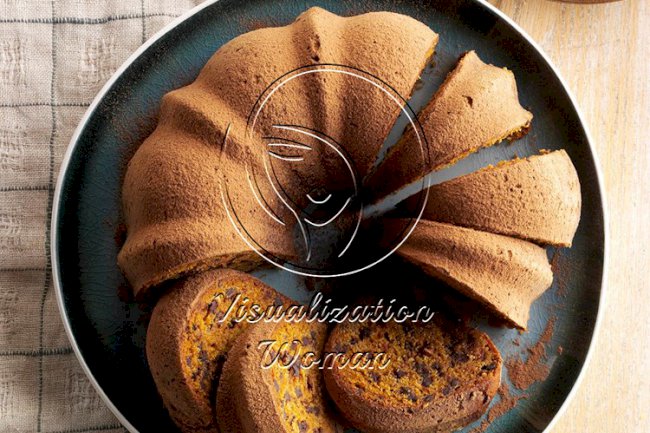 Hot Chocolate Pumpkin Cake