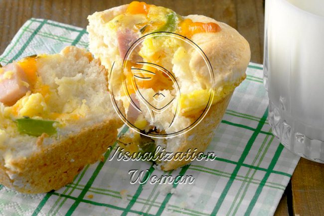 Ham & Biscuit Breakfast Cups