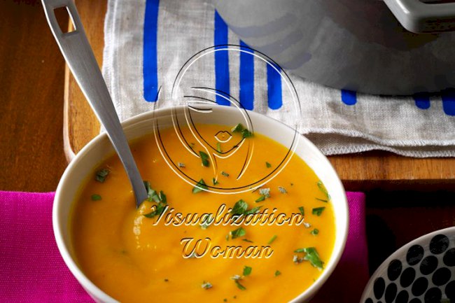 Roasted Autumn Vegetable Soup