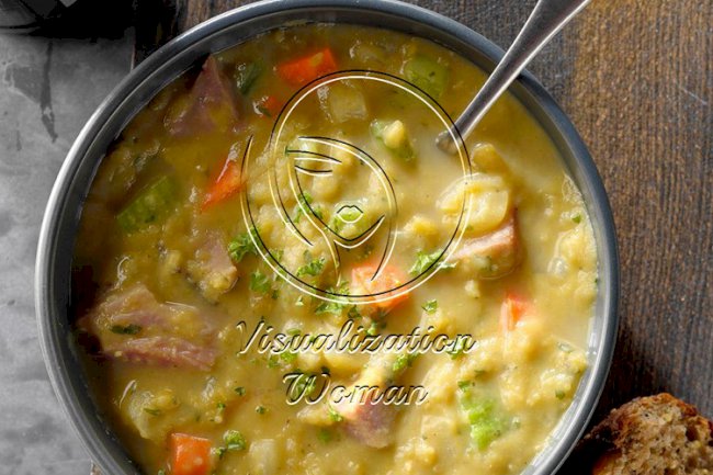 Pressure-Cooker English Pub Split Pea Soup