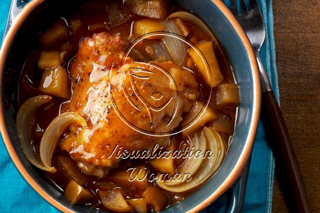 Pressure-Cooker Autumn Apple Chicken