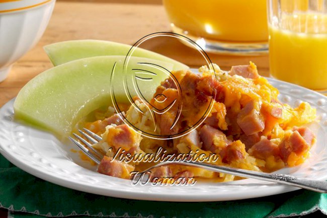 Pressure-Cooker Ham & Cheddar Breakfast Casserole