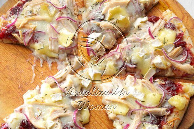 Cranberry, Brie & Turkey Pizza