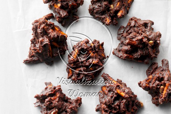 Crunchy Chocolate Clusters