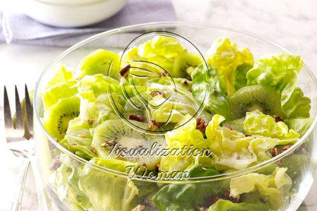 Honey-Pecan Kiwi Salad