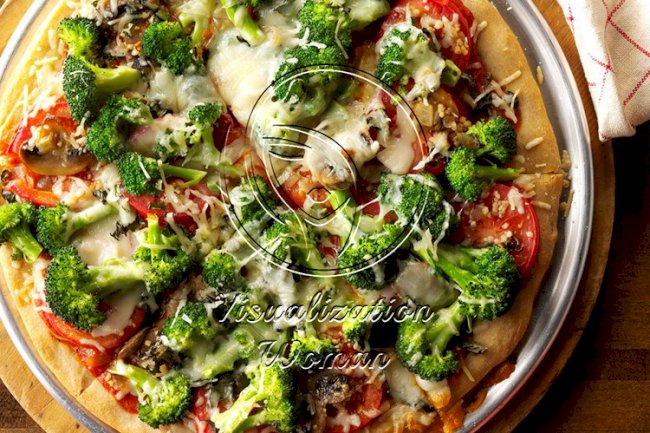 Mushroom Broccoli Pizza