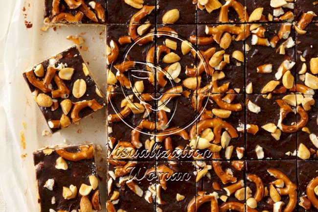 Chocolate Peanut Butter Crunch Bars