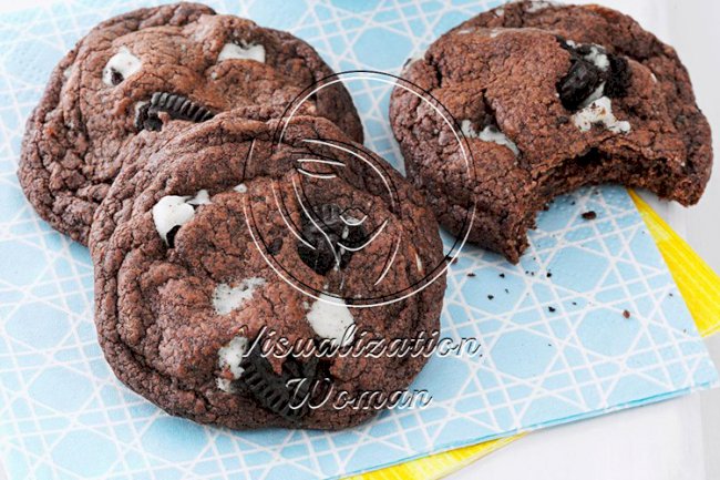 Quadruple Chocolate Chunk Cookies