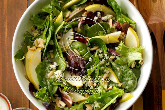 Roquefort Pear Salad