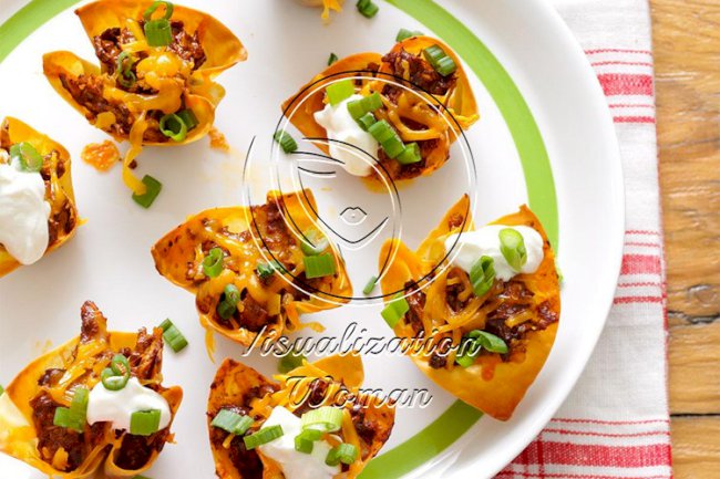 Chicken Chili Wonton Bites