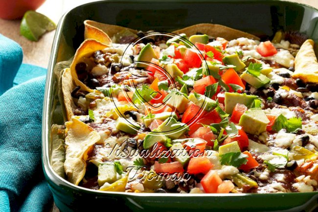 Black Bean & Chicken Enchilada Lasagna