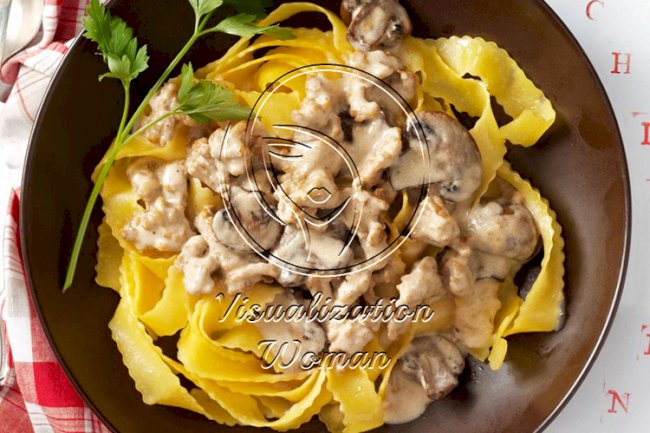Chicken Portobello Stroganoff