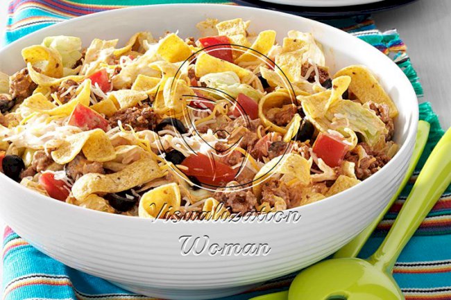 Crowd-Pleasing Taco Salad