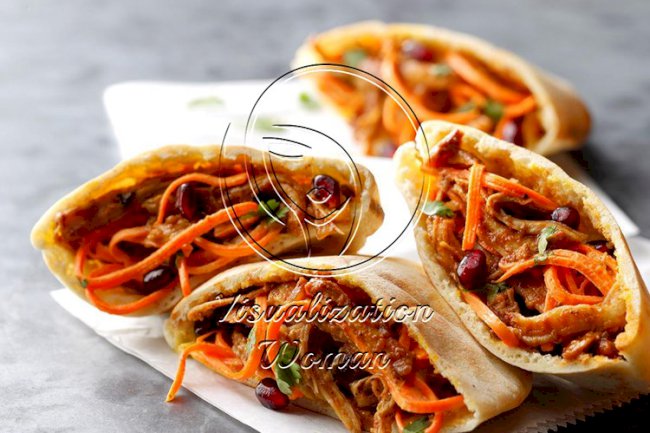 Moroccan Chicken Tagine Pockets