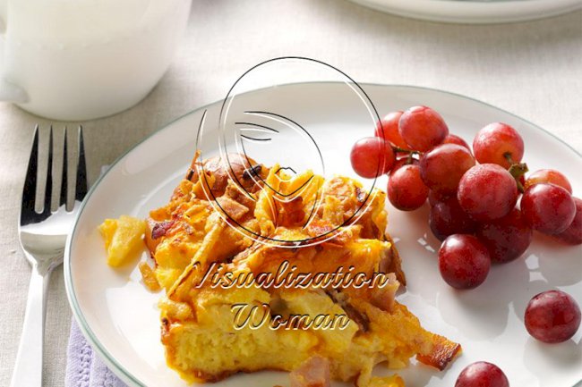 Hawaiian Bacon & Pineapple Breakfast Bake