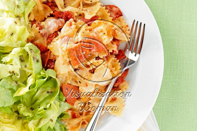 Tarragon Lettuce Salad