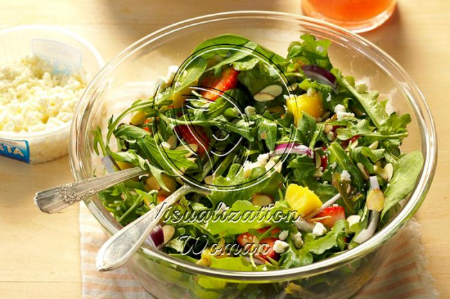 Strawberry Garden Salad