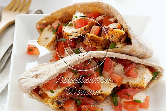 Spicy Chicken Tomato Pitas