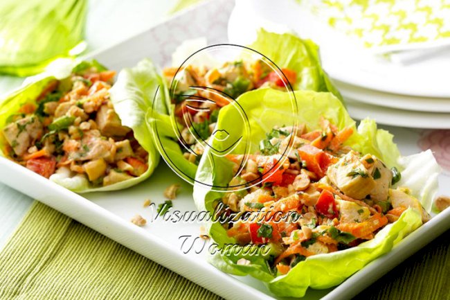 Thai Chicken Lettuce Wraps