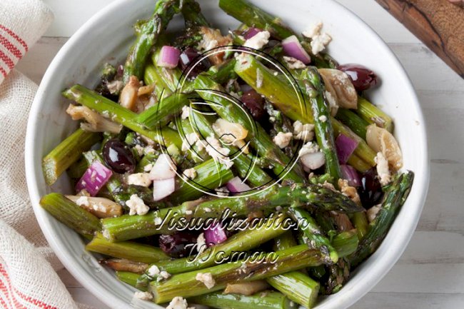 Greek Asparagus Salad