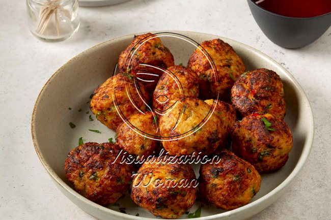 Game-Day Thai Chicken Meatballs