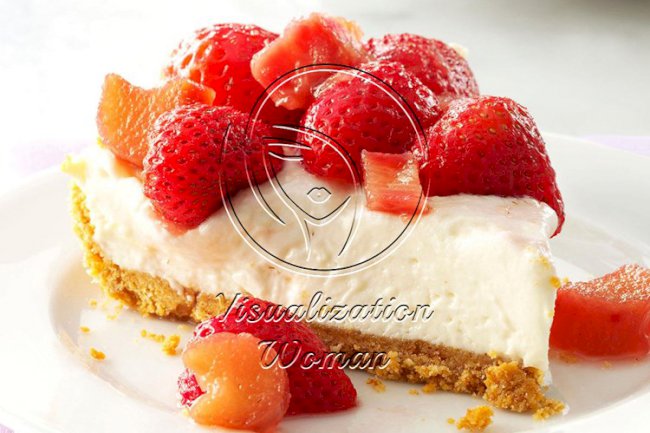 Rhubarb Berry Cheesecake Pie