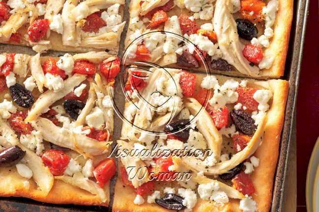 Garlicky Chicken Pizza