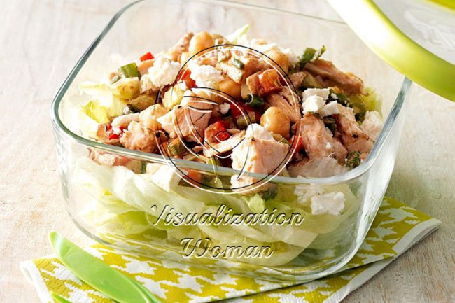 Mediterranean Tuna Salad