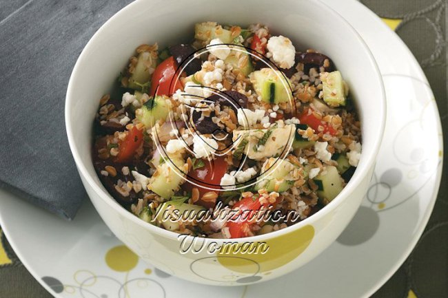 Bulgur Greek Salad
