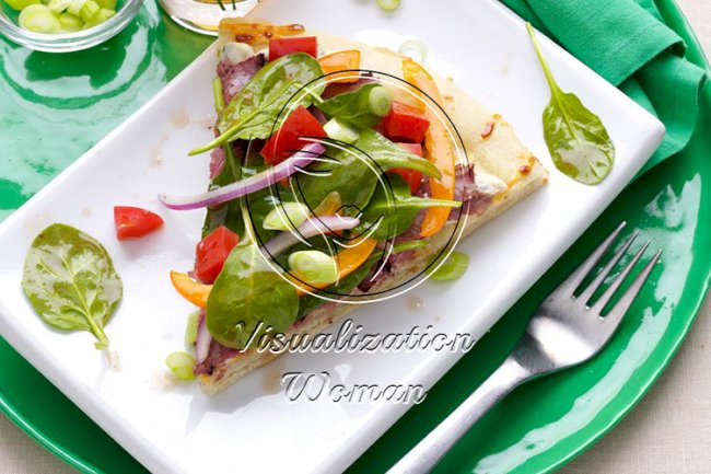 Roast Beef & Tomato Sandwich Pizza