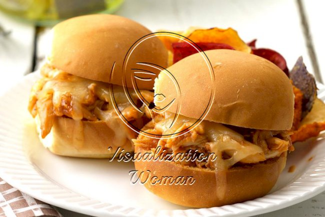 Barbecue Chicken Sliders