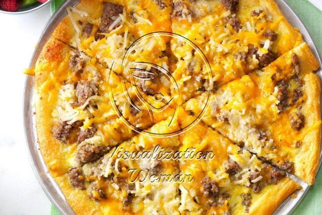Sausage and Hashbrown Breakfast Pizza