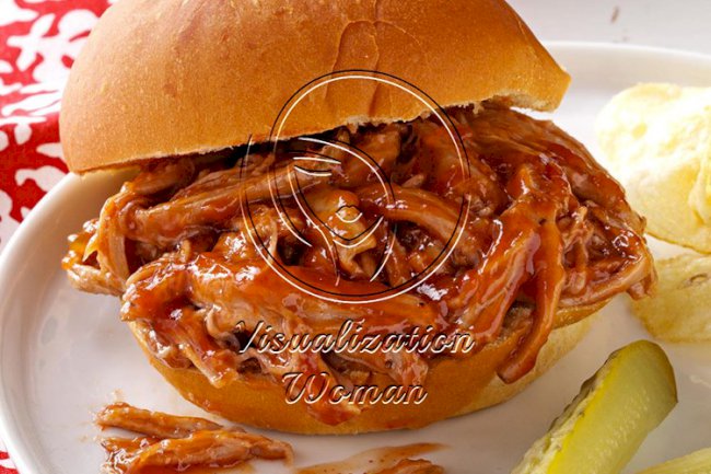 Slow Cooker Barbeque Pulled Pork Sandwiches