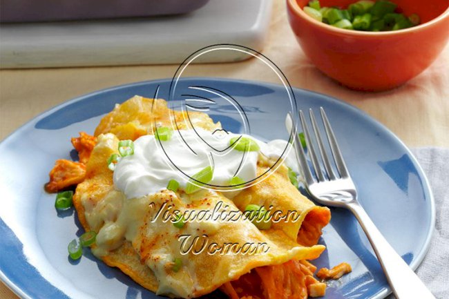 Creamy Buffalo Chicken Enchiladas