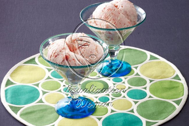 Makeover Strawberry Cheesecake Ice Cream