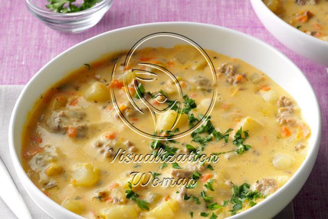 Big Batch Cheeseburger Soup