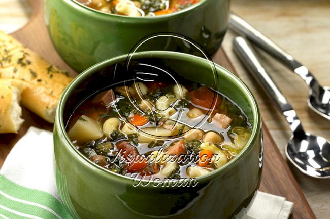 Slow-Cooked Minestrone Soup