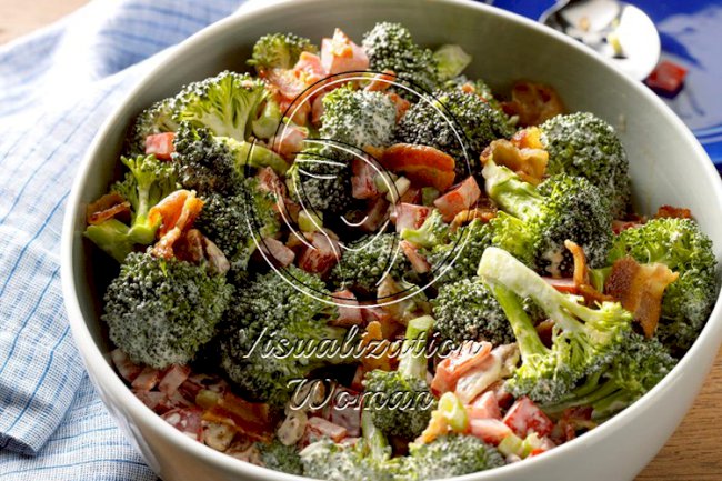 Christmas Broccoli Salad
